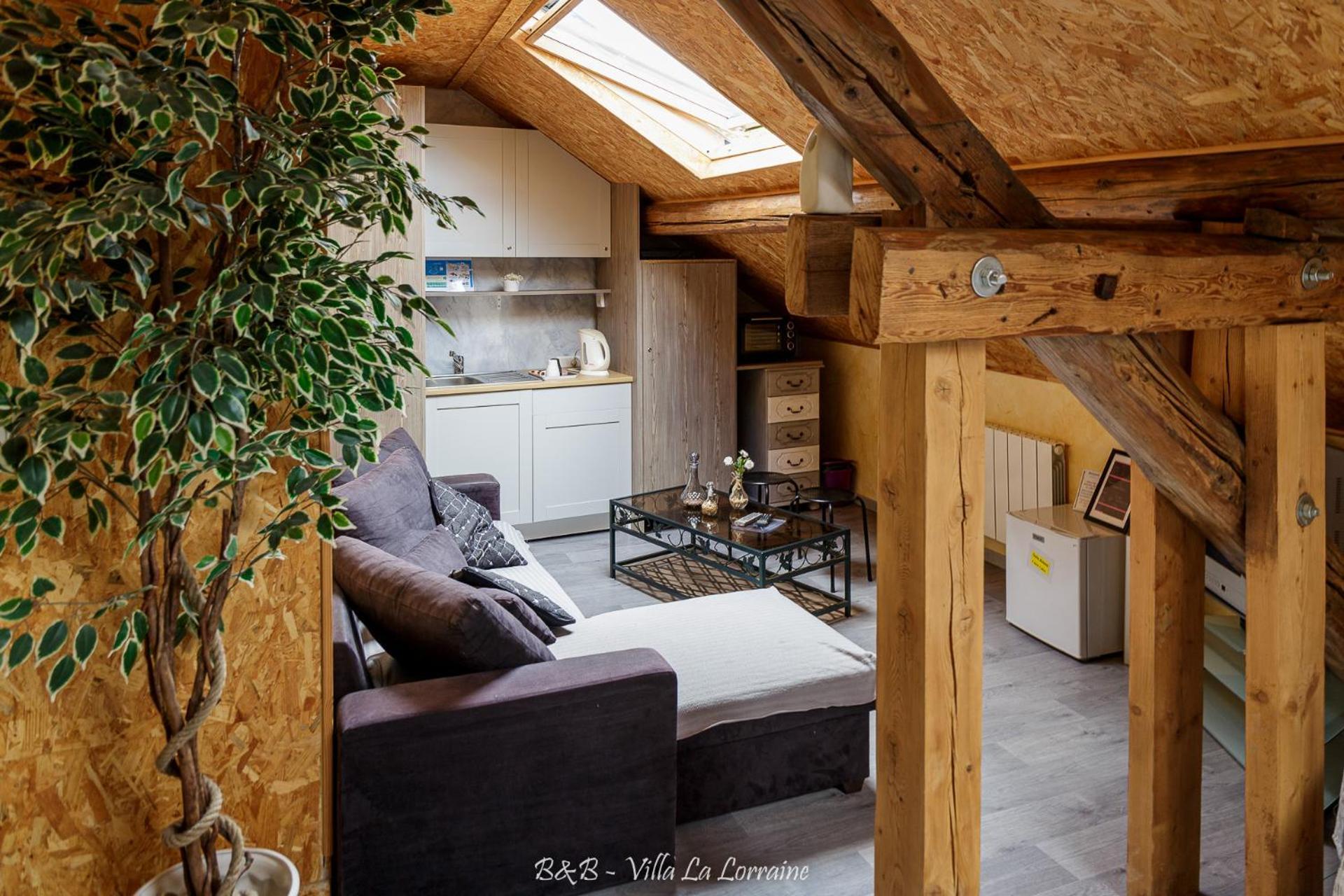 Frühstückspension & D'hotes La Lorraine Folkling